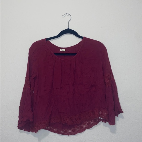 Hollister Tops - ✨Boho Maroon Long sleeved top with lace detail!